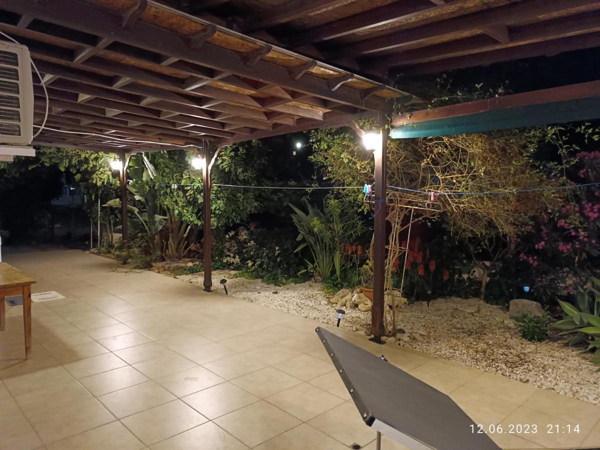 Ferienhaus_Familykrausz Perivólia Esterno foto