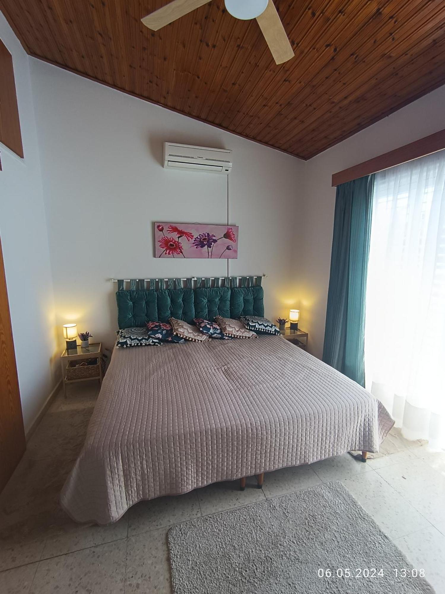Ferienhaus_Familykrausz Perivólia Esterno foto